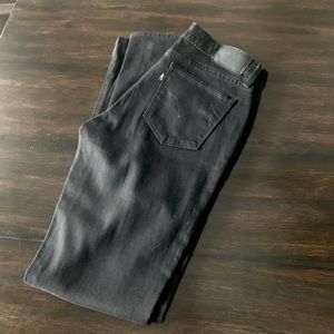 Levi’s 711 skinny jeans